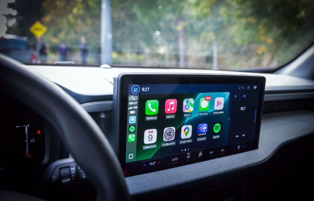 Interior de Maverick XLT.
